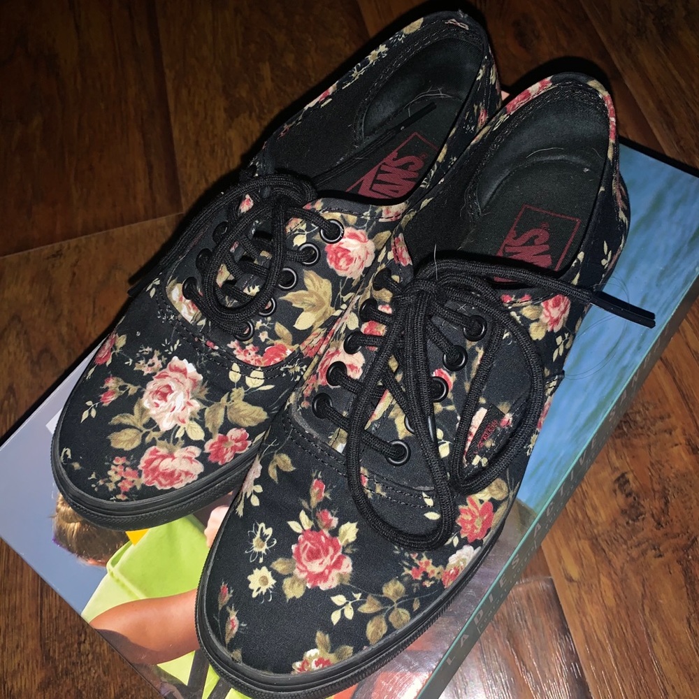 Floral Vans size 7